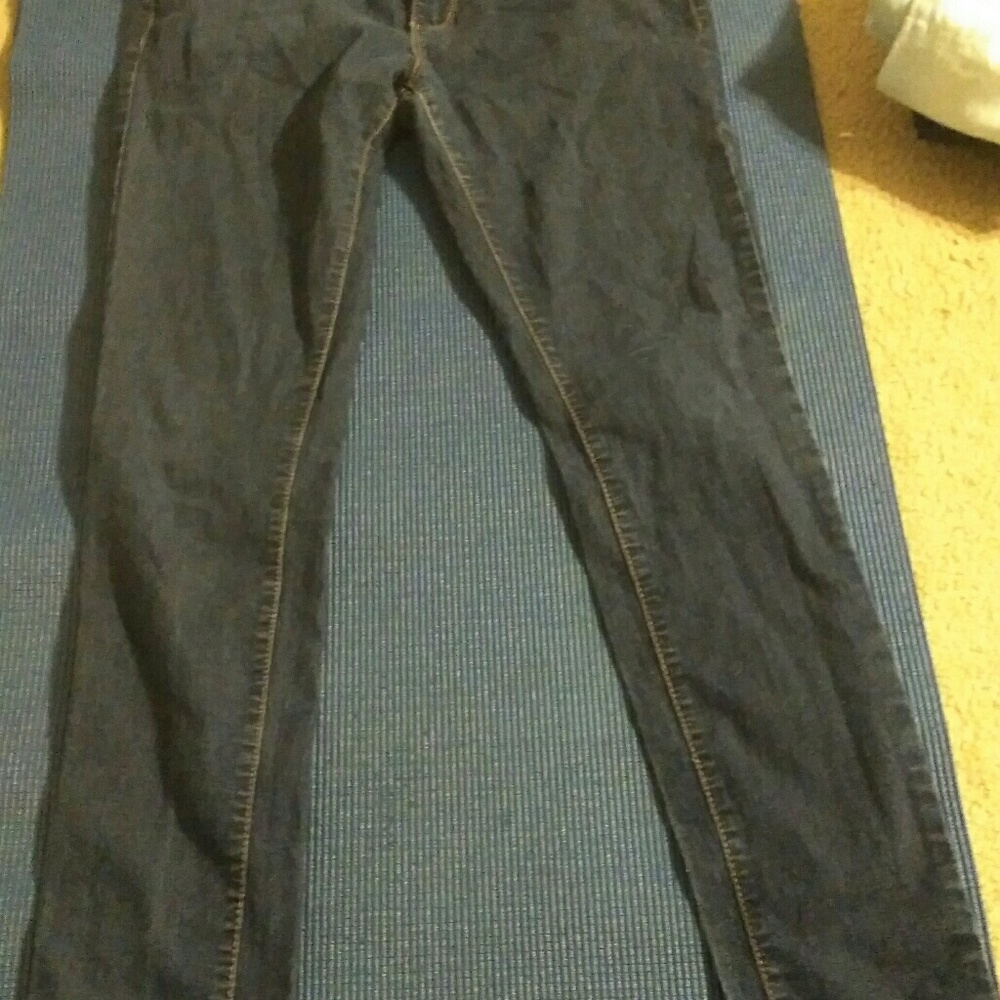 Jeans - Picture 3 of 3